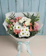 Букет цветов из:  Розы, Лизиантусы и Хризантемы в Амерево