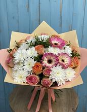 Букет цветов из:  Розы, Герберы и Хризантемы в Амерево