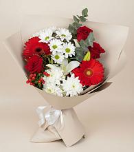 Букет цветов из:  Розы, Хризантемы, Герберы и Лилии в Амерево