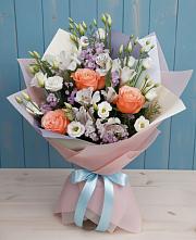 Букет цветов из:  Лизиантусы, Розы, Альстромерии и Гипсофила #REPLACE_PRED# Амерево