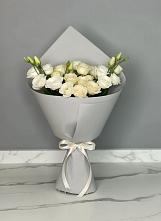 Букет цветов из:  Розы и Лизиантусы в Амерево